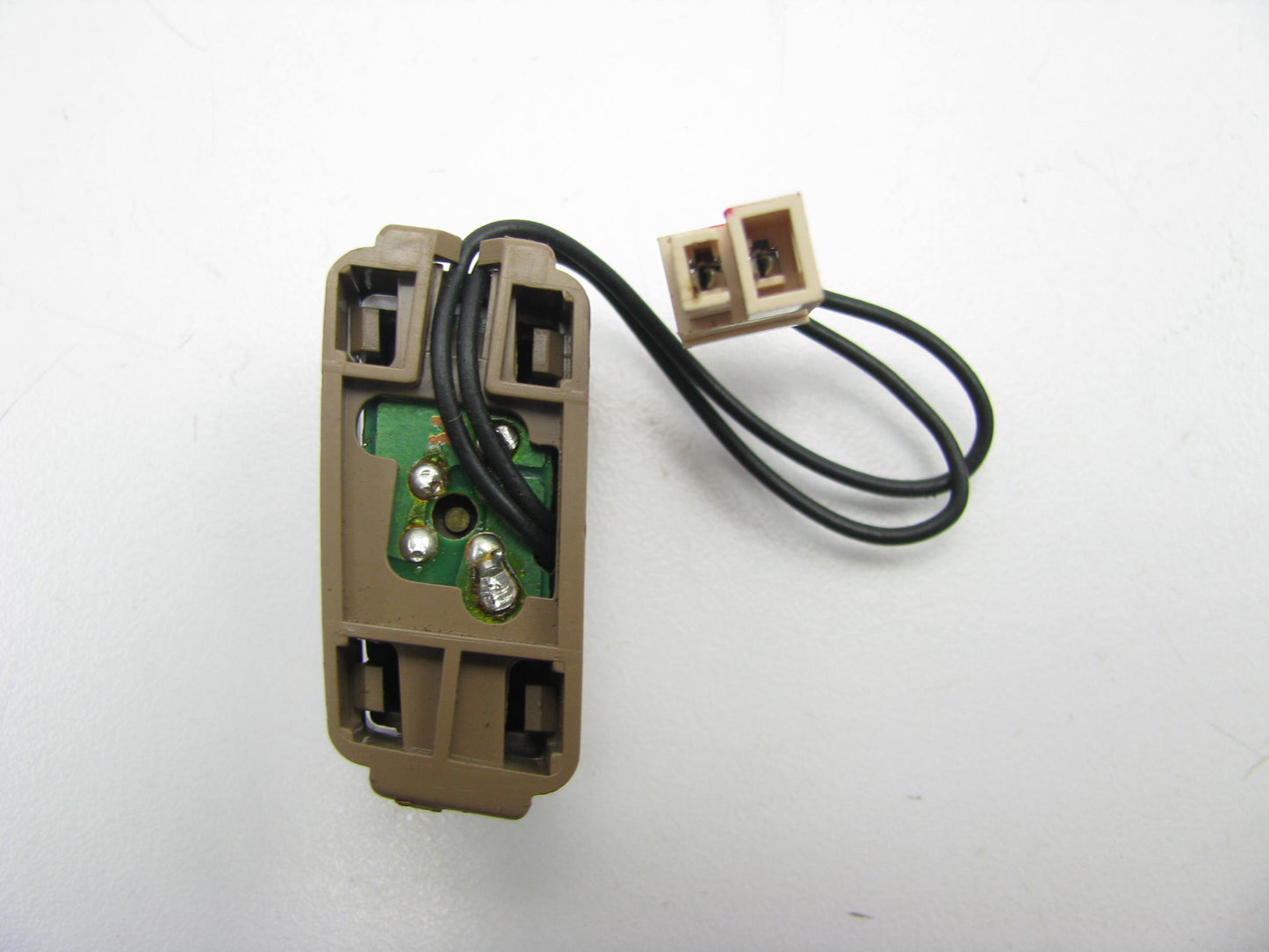 NEW OUT OF BOX F0AZ-13A805-BG Right Horn Button Switch 90-91 LTD Crown Victoria