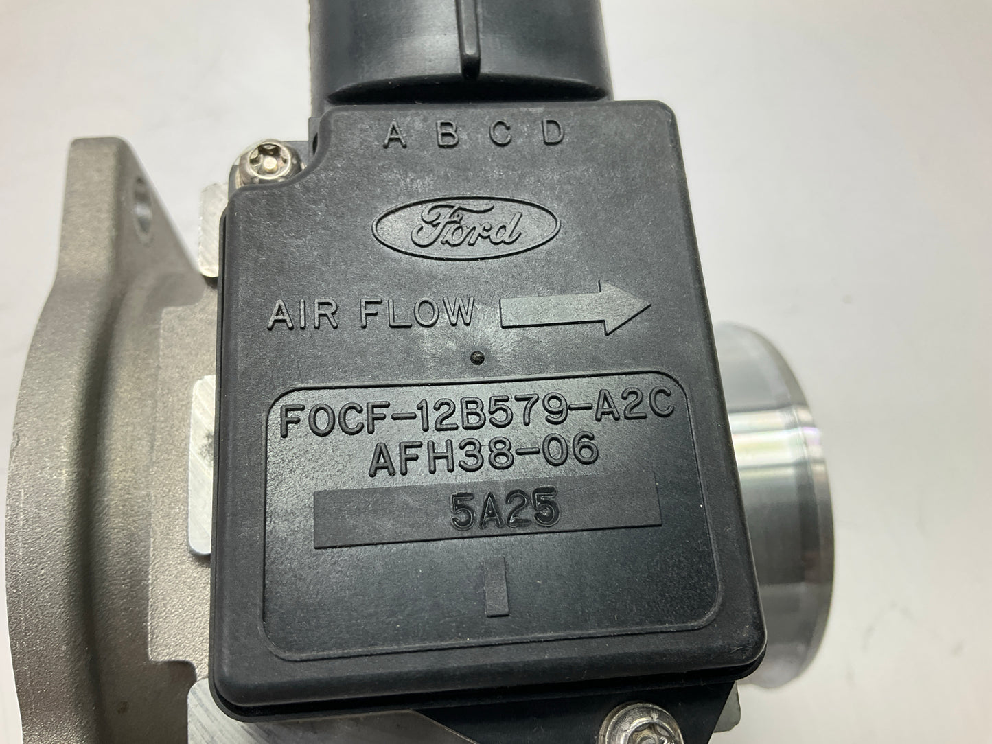 REMOVED FROM A NEW AIR CLEANER - OEM Ford F0CZ-12B579-A Mass Air Flow MAF Sensor