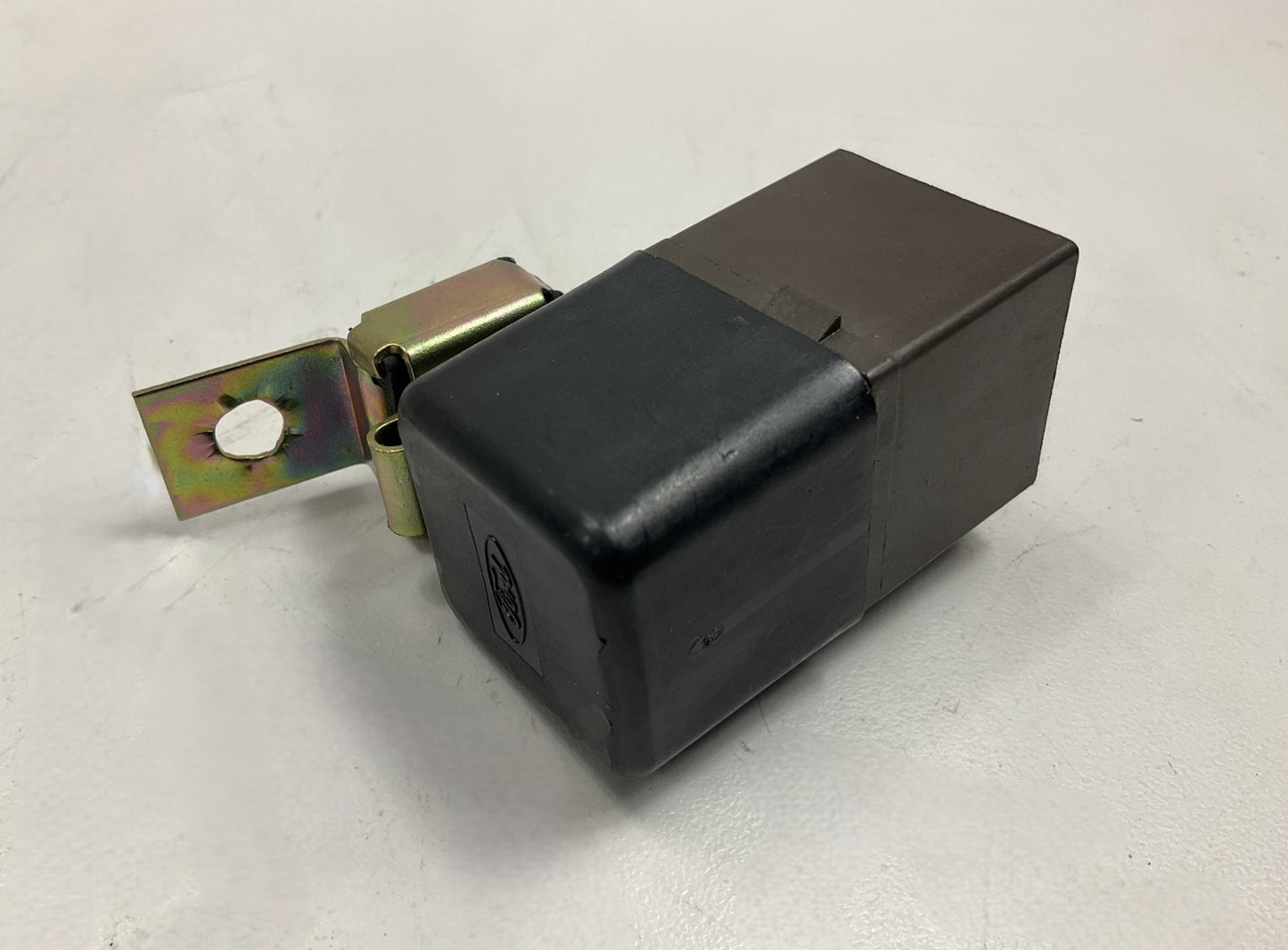 NEW - OUT OF BOX - OEM FORD F0CZ-2C013-AA ABS Relay For 1991-1996 Escort, Tracer
