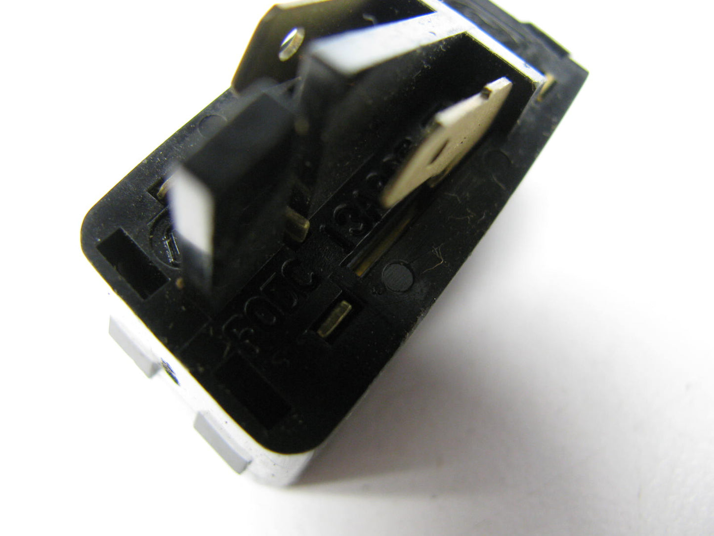 NEW - OUT OF BOX - 94-96 BRONCO F150 F250 F350 Horn Button Switch F0DC-13A805-BB