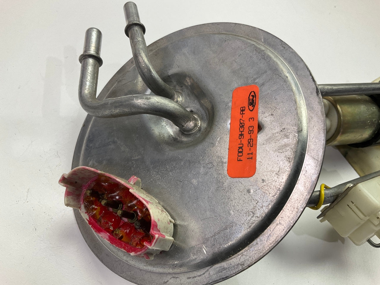 NEW - OUT OF BOX - OEM FORD F0DU-9H307-AB Fuel Pump Module Assembly