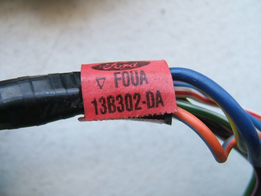 NEW - OUT OF BOX - OEM Ford F0UA-13B302-DA Turn Signal Indicator Switch