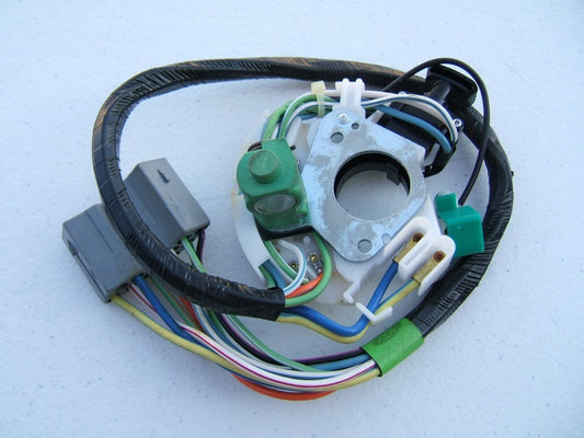 NEW - OUT OF BOX - OEM Ford F0UA-13B302-FA Turn Signal Switch - WITH TILT WHEEL