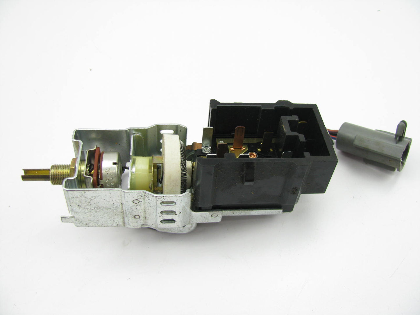 NEW - OUT OF BOX - OEM Ford F0VB-11654-BB Headlight Headlamp Switch