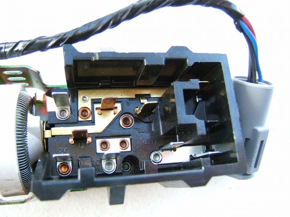 NEW - Out Of Box F0VB-11654-BC Headlight Lamp Switch 1990-1992 Lincoln Town Car