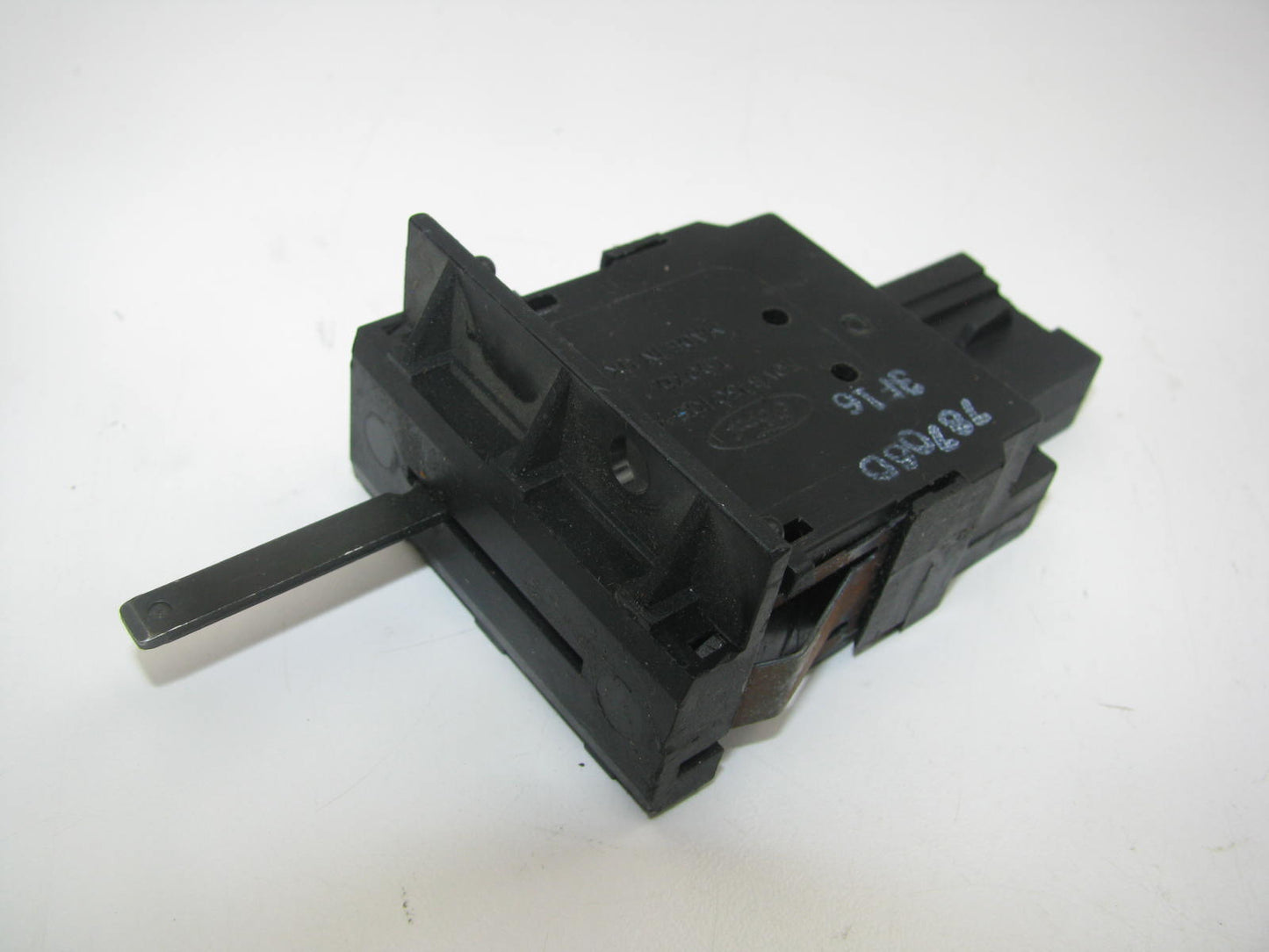 NEW - OUT OF BOX FORD F0VB-13C105-AB Auto Dim / Auto Lamp Switch 1990 Town Car