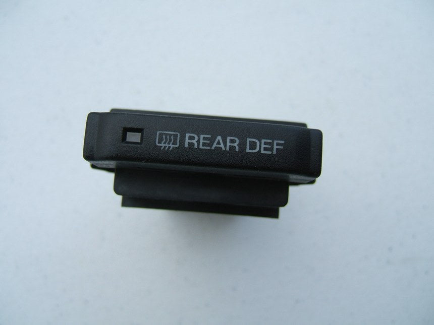 NEW - OUT OF BOX - OEM Ford F0VB-19A328-AC Rear Defroster Switch 90-94 Town Car