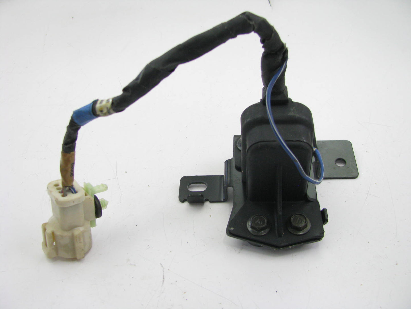 NEW - UNBOXED OEM Ford Left Side SRS Sensor For 1990-1993 Mustang F0ZB-14B007-FA