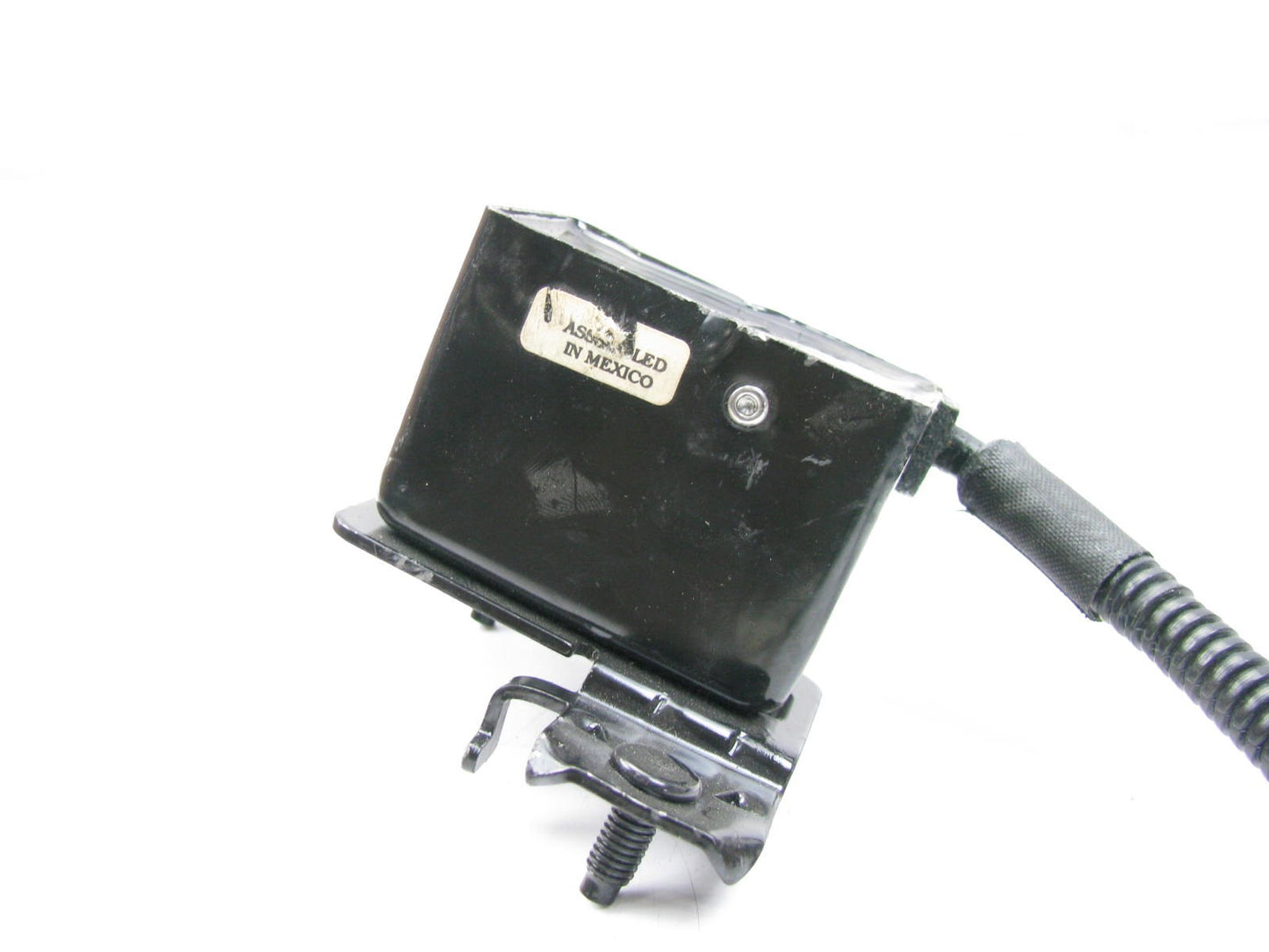 NEW - OUT OF BOX - OEM Ford F10B-14B005-CA Front Left SRS Crash Sensor