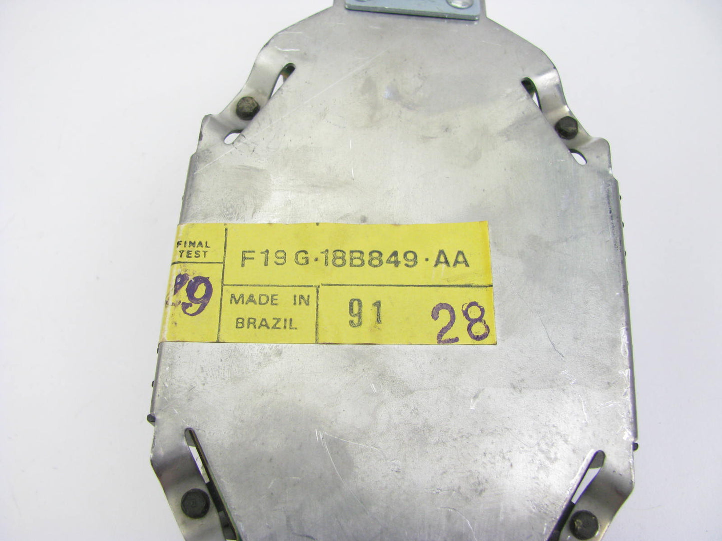 NEW - OUT OF BOX - OEM Ford F19G-18B849-AA Amplifier 1991 Aerostar