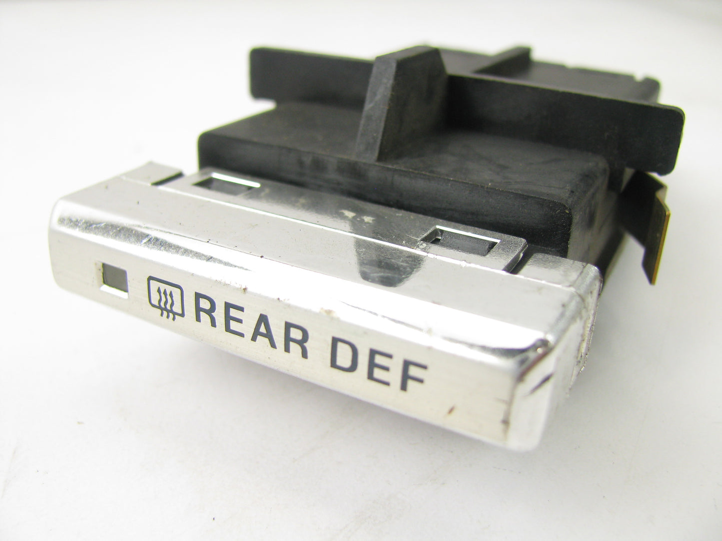 NEW - OUT OF BOX -  OEM Ford F1AB-19A328-AA Rear Defroster Switch