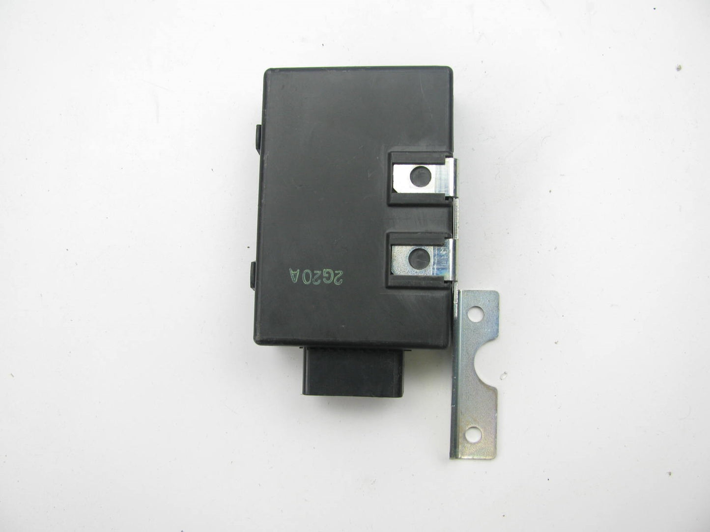 NEW - Out Of Box F1AU-18C531-AB / F1AZ-18C531-A Heated Windshield Control Module