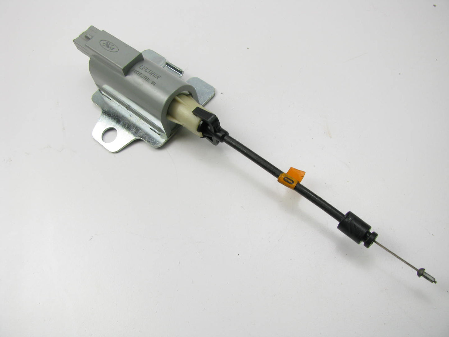 NEW - OUT OF BOX FORD F1AZ-14030-A Trunk Lock Vacuum Actuator Motor 1987-91 LTD