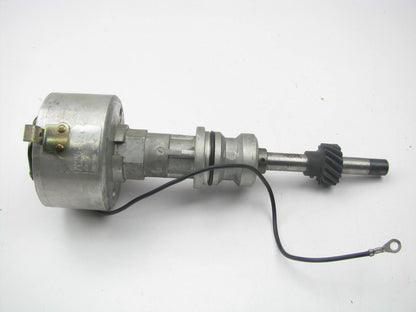 NEW - OUT OF BOX - OEM Ford Prestolite 351 Marine Left Rotation Distributor