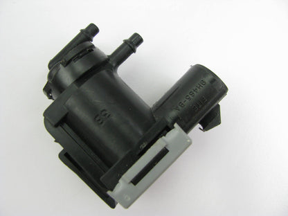 NEW - OUT OF BOX - OEM Ford E7TE-9H465-BA EGR Vacuum Valve Solenoid