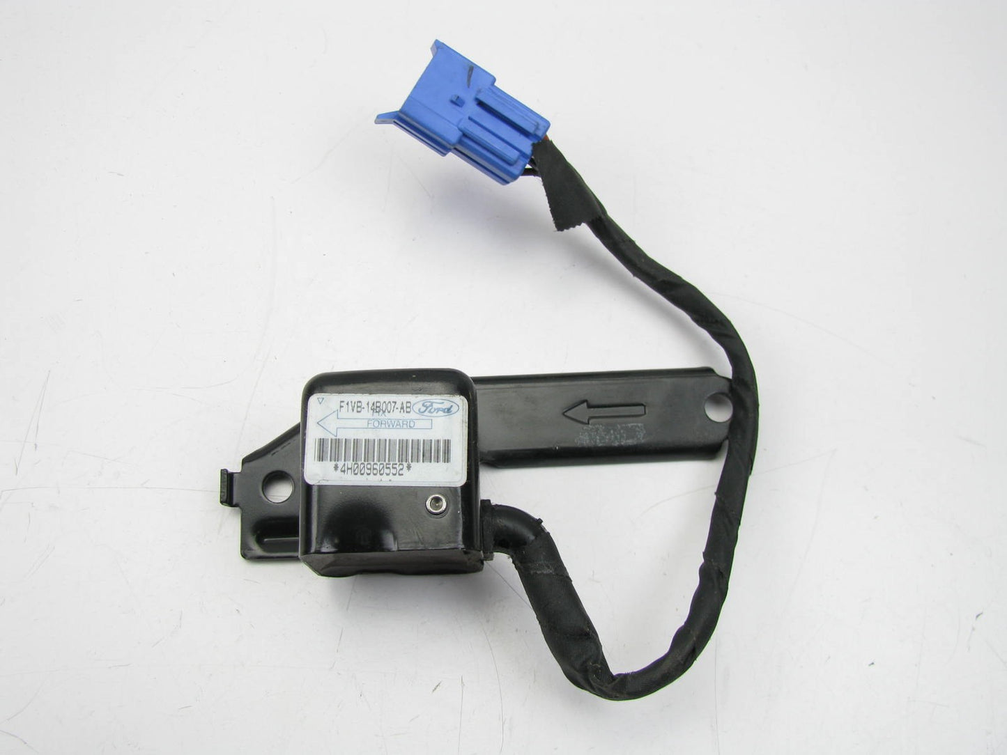 NEW - Unboxed 1991-94 Lincoln Town Car Rear SRS Crash Sensor F1VB-14B007-AB