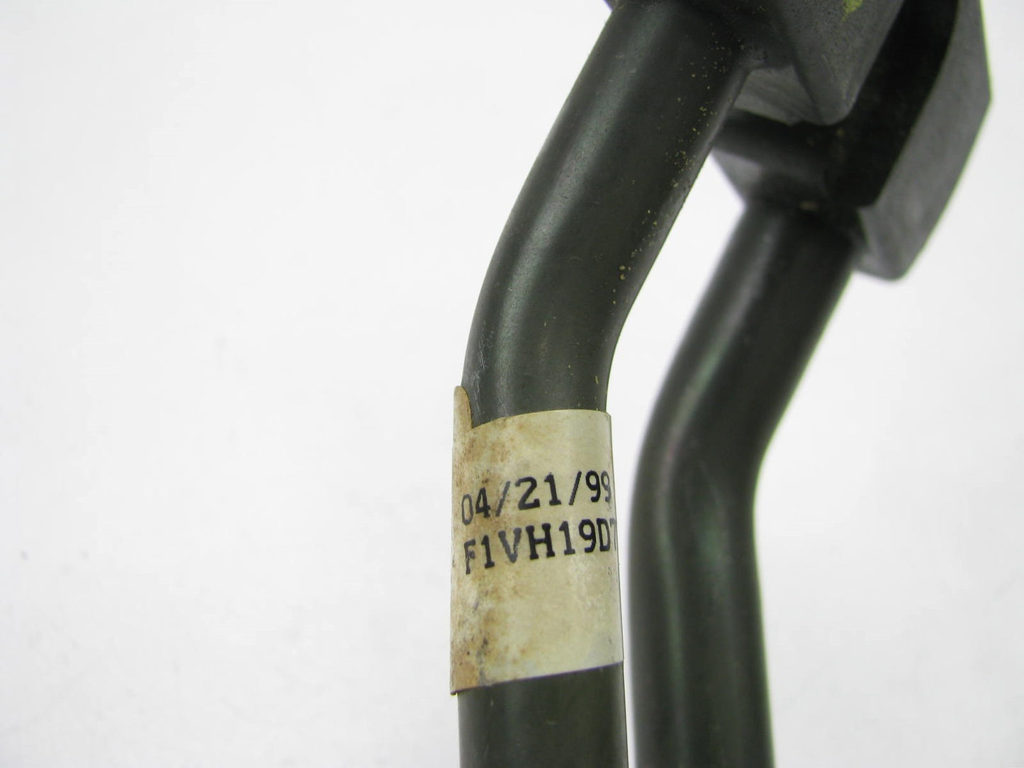 NEW - OUT OF BOX - OEM Ford F1VH-19D734-AB A/C Manifold Tube