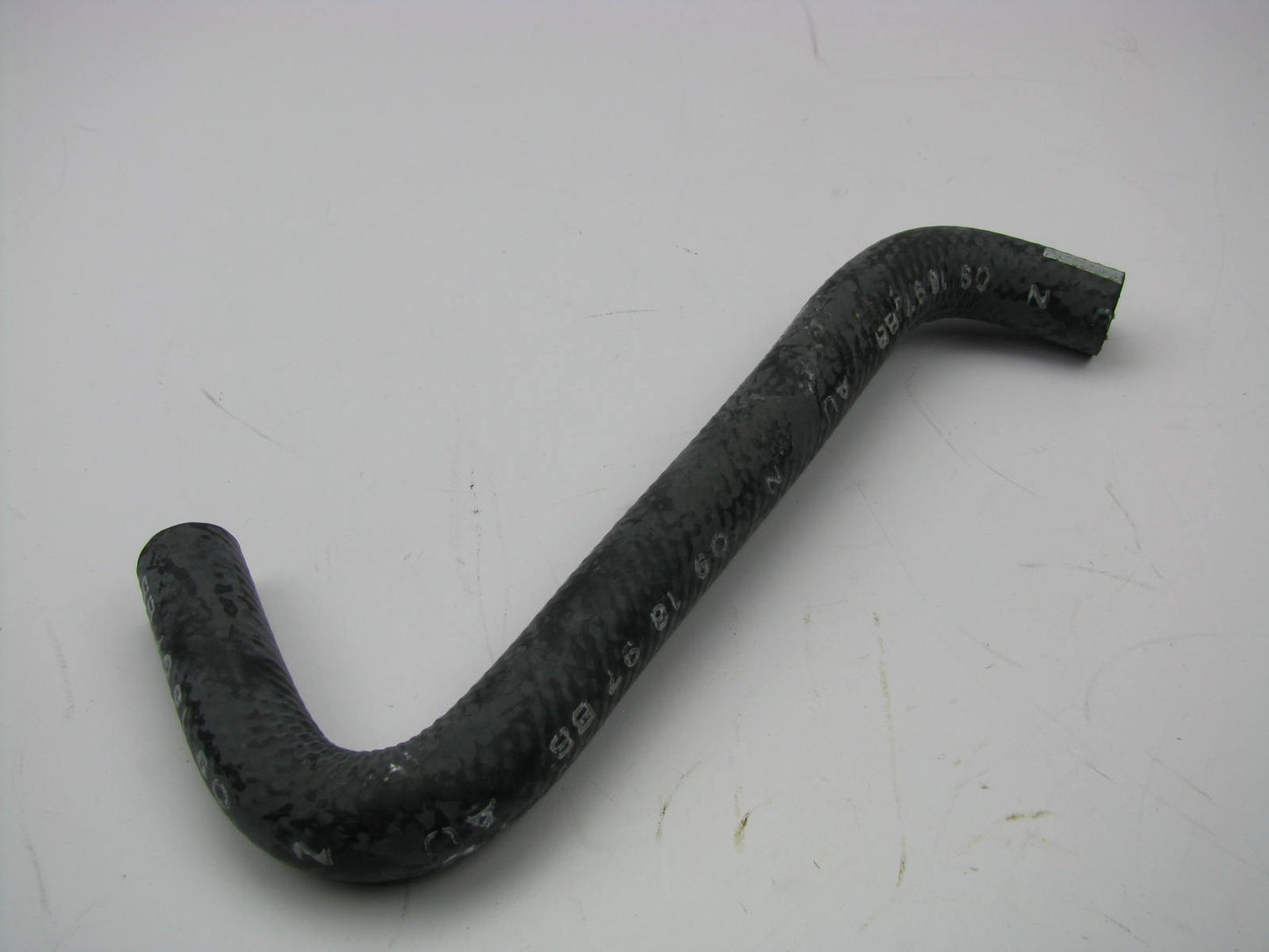 NEW OEM Ford F23Z-18472-A HVAC Molded Heater Hose - 1998-01 Escort, 92-94 Tempo
