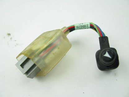 NEW - OUT OF BOX - OEM Ford F2AB-17B676-AC Power Mirror Adjust Switch