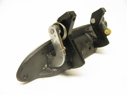 NEW UNBOXED OEM Ford Front Right Outside Door Handle 1992-2011 Crown Victoria