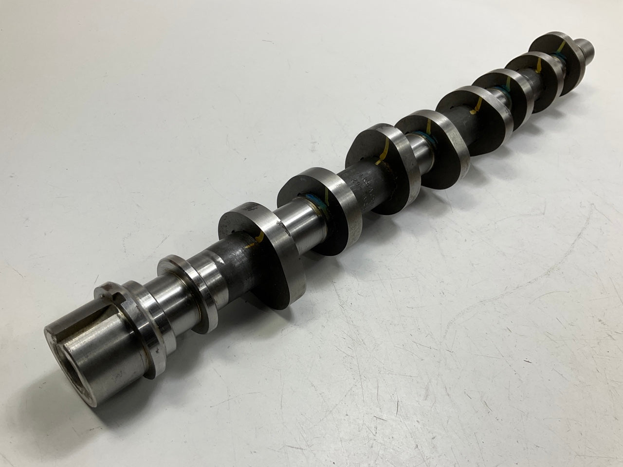 NEW - UNBOXED FORD F2AE-6250-AA Right Camshaft (NPI) 1991-1992 4.6L-V8 ROMEO