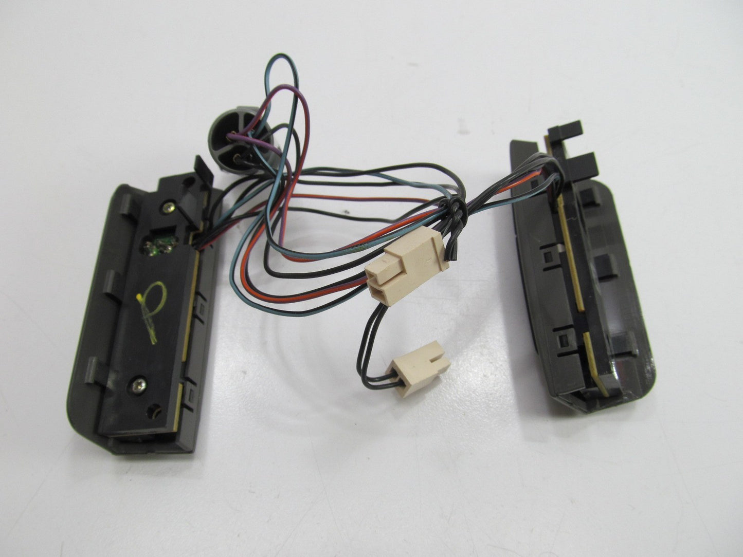 UNBOXED FORD F2AZ-9C888-CA Cruise Control Switch (GRAY') 1992-95 Crown Victoria