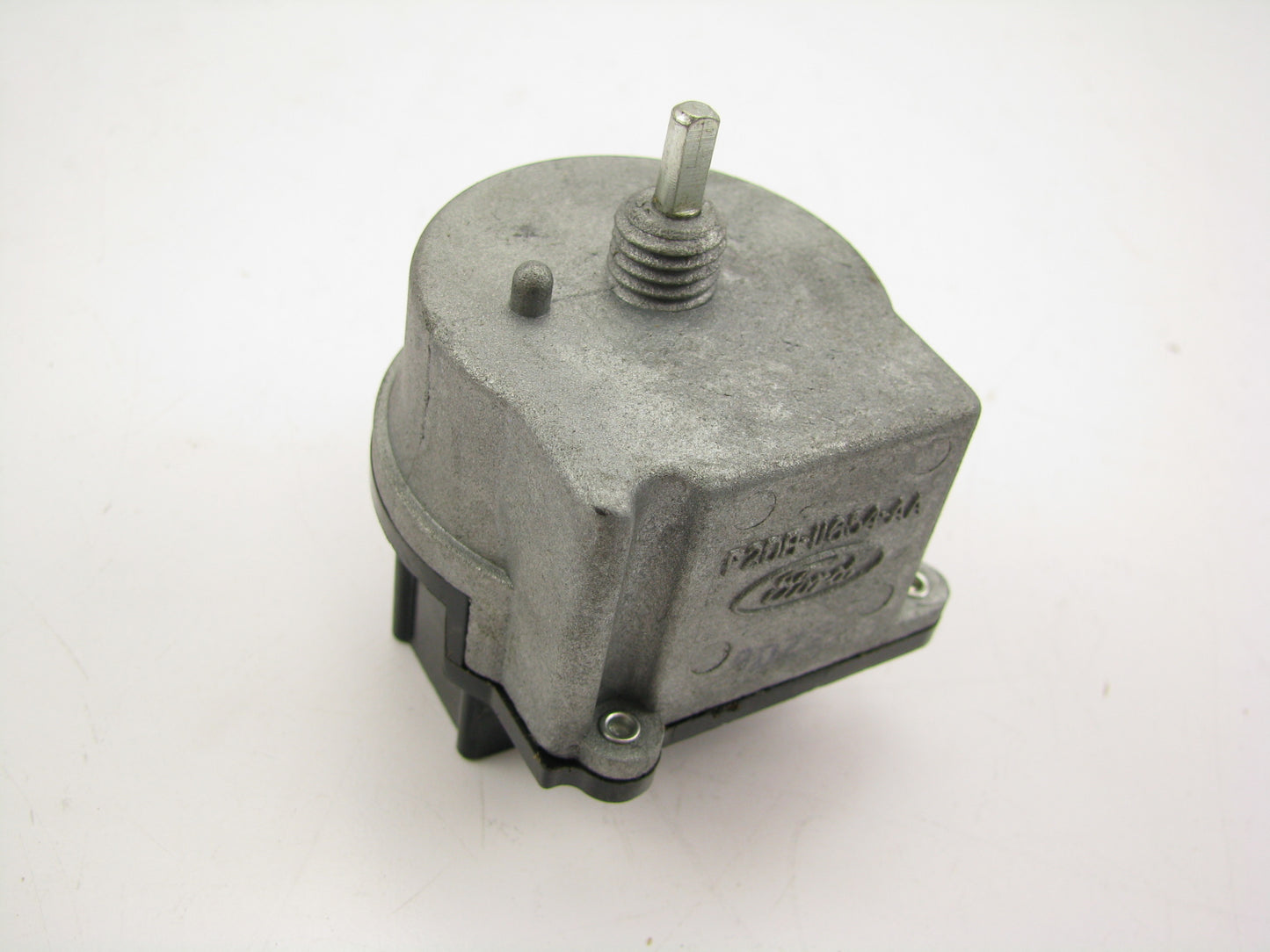 NEW - OUT OF BOX FORD F2D6-11654-AA Headlight Switch 1992-1995 Taurus & Sable