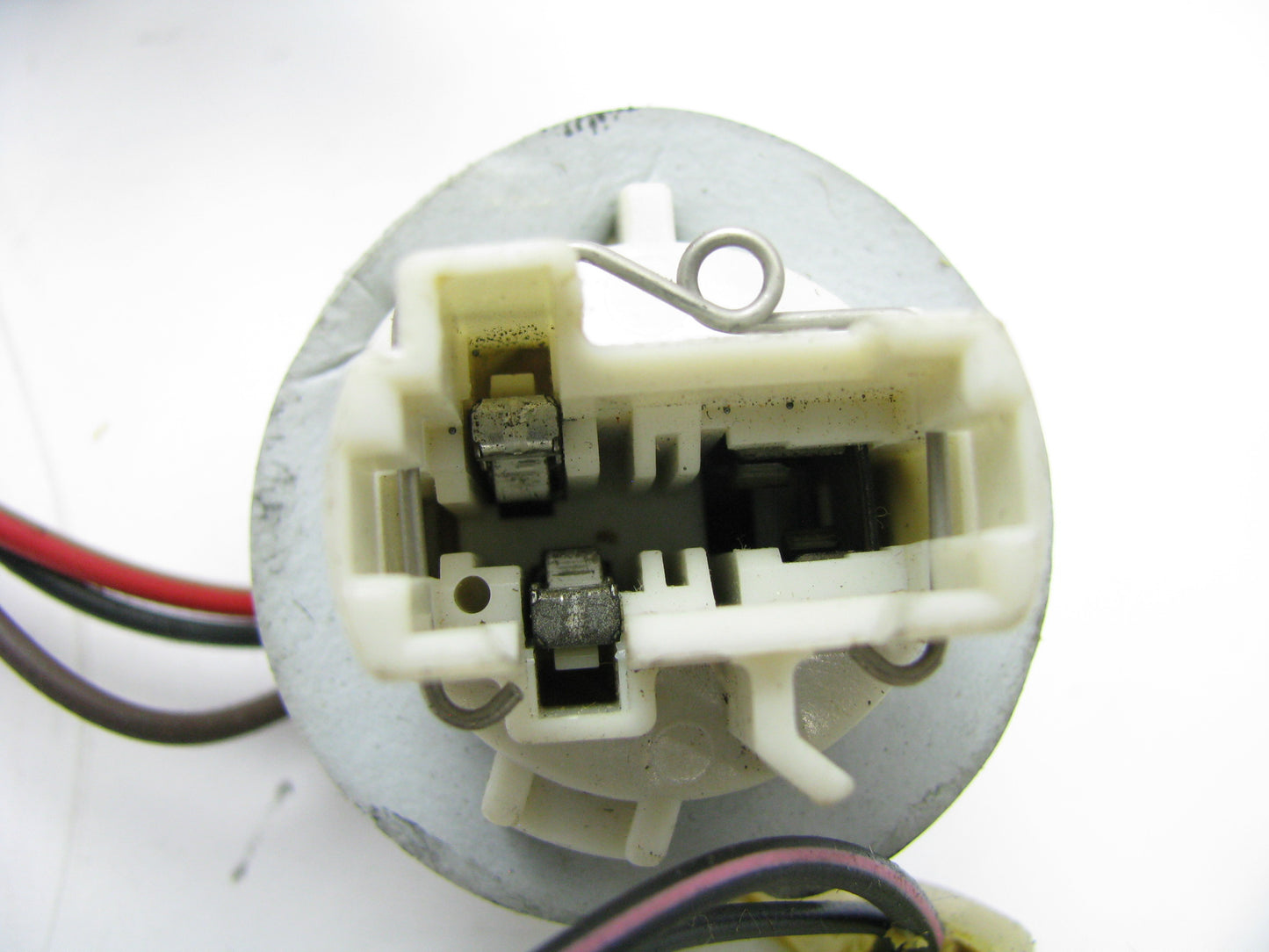 NEW - OUT OF BOX FORD F2DB-13407-AF Rear Tail Lamp Socket & Wire 1992-95 Taurus