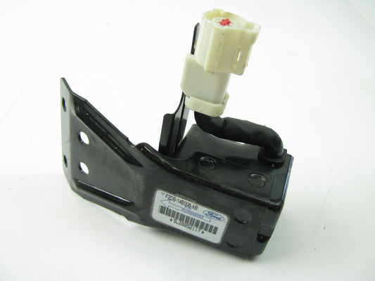 NEW - OUT OF BOX - OEM Ford F2DB-14B006-AB SRS Crash Sensor FRONT CENTER