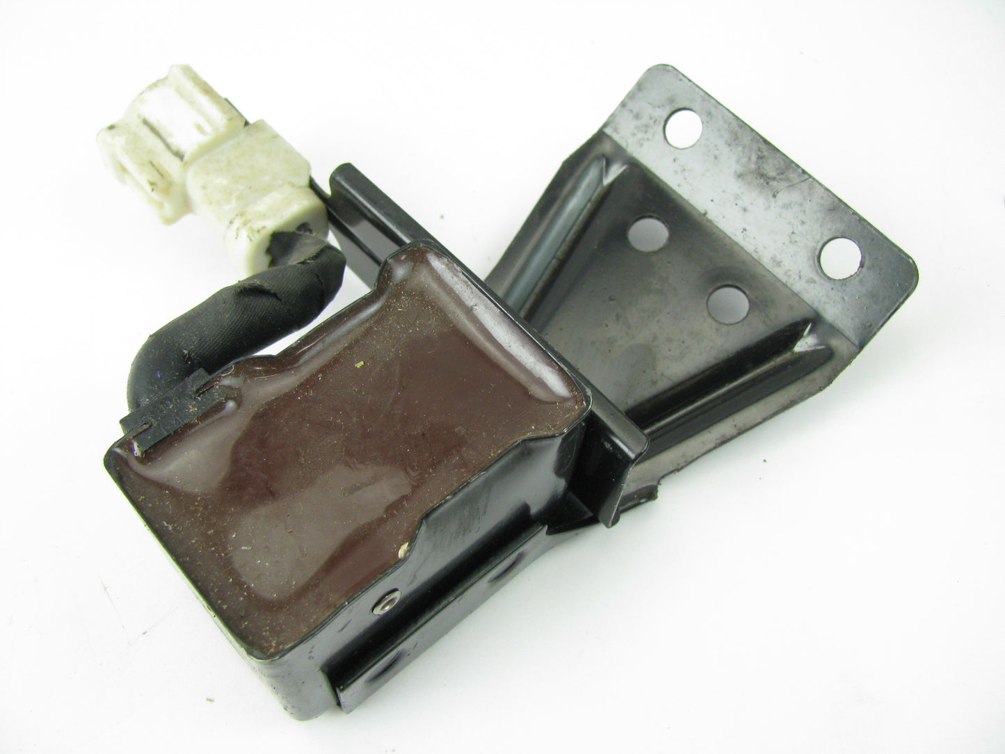 NEW - OUT OF BOX - OEM Ford F2DB-14B006-AB SRS Crash Sensor FRONT CENTER