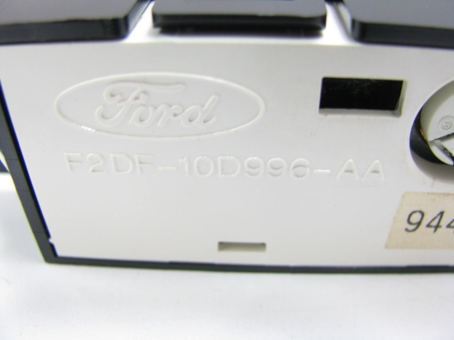 NEW - OUT OF BOX Ford F2DF-10D996-AA Dash Message Center Control 1992-95 Taurus