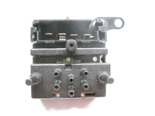 NEW - OUT OF BOX - OEM Ford F2DH-19D961-AB HVAC A/C Heater Control Switch