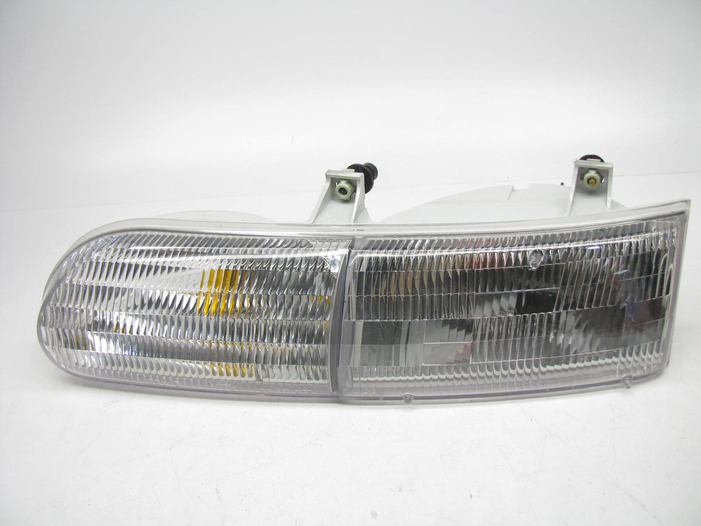 NEW - UNBOXED FORD F2DZ-13008-B Front Left Headlight Headlamp 1992-1995 Taurus