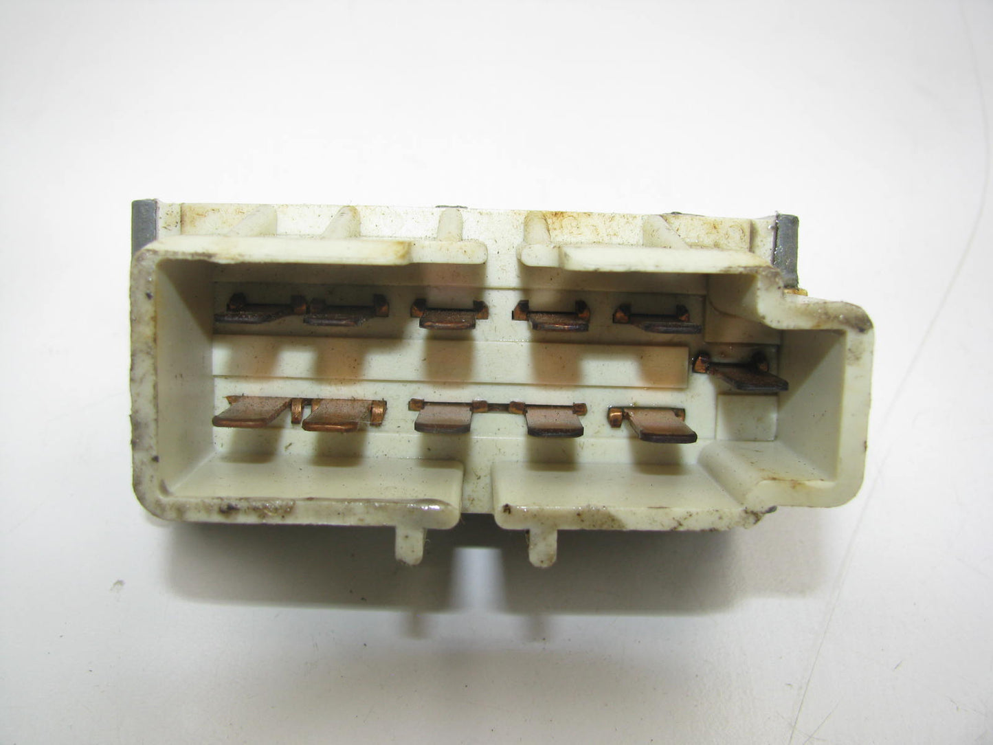NEW - OUT OF BOX MOTORCRAFT F2TA-11572-FA Ignition Starter Switch - SW2473