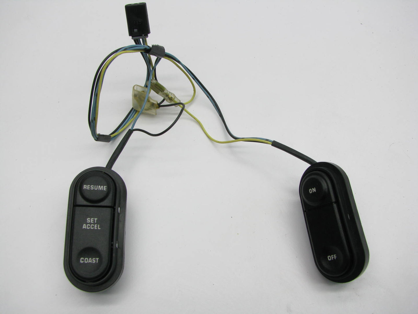 NEW - OUT OF BOX - OEM Ford F2TA-9D780-EA Cruise Control Switch - SW-5878