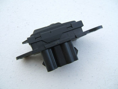 NEW - OUT OF BOX - OEM 1992-1996 Ford Bronco Rear Window Switch F2TB-14A551-AA