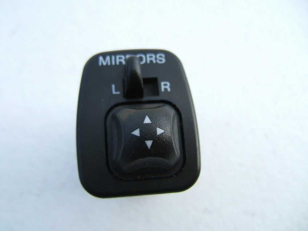 NEW - OUT OF BOX - OEM Ford F2TB-17B676-AA Power Mirror Adjust Switch