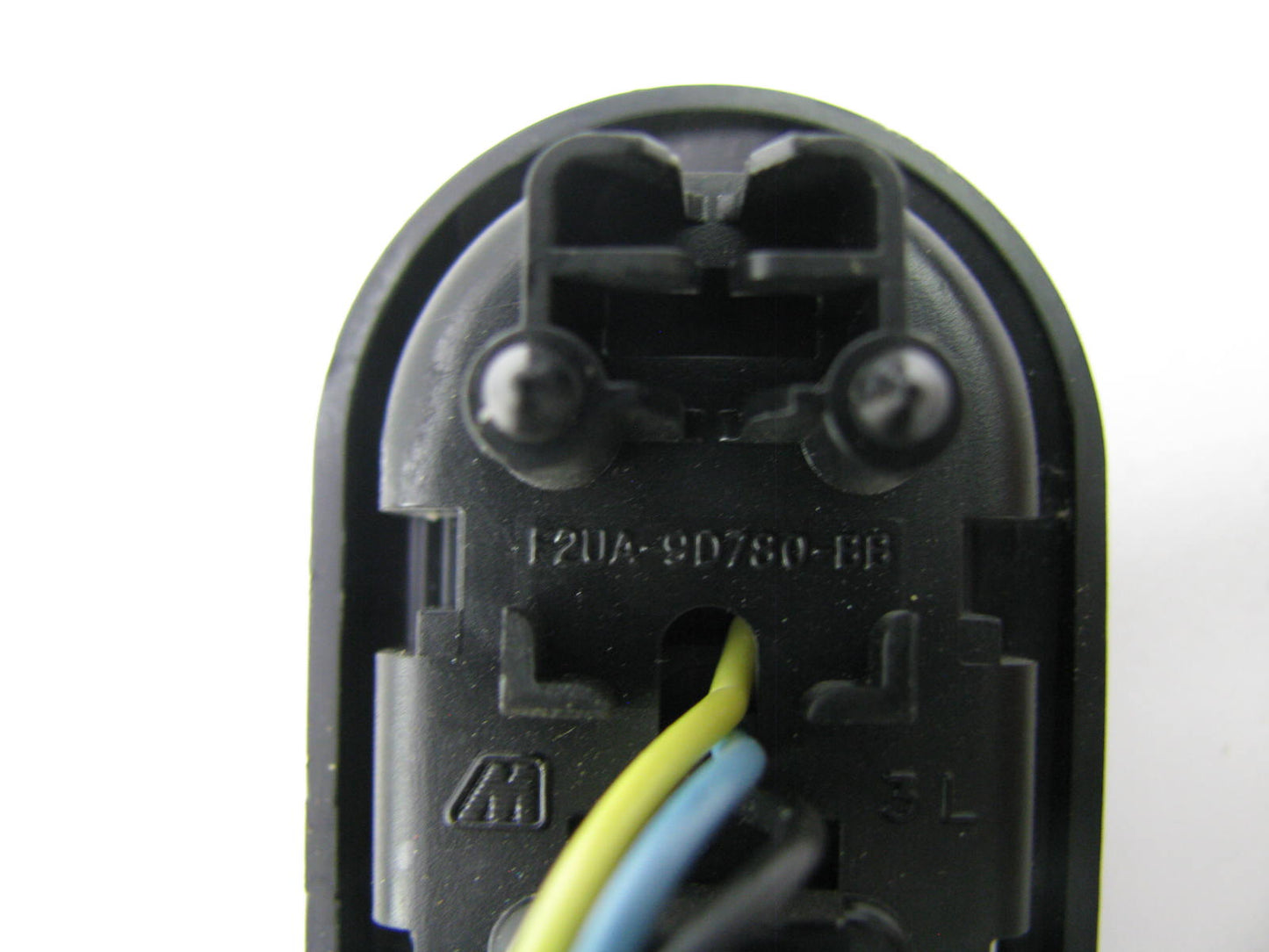 NEW - OUT OF BOX - OEM Ford F2UA-9D780-BB Steering Wheel Cruise Control Switch