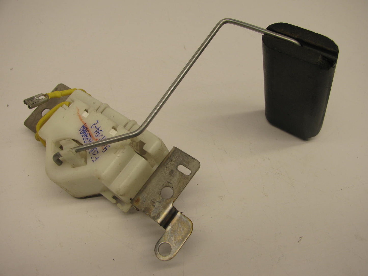 DAMAGED FLOAT - F2UU-9A299-BA-D Fuel Level Sender 1992-1993 E150/350 22 Midship