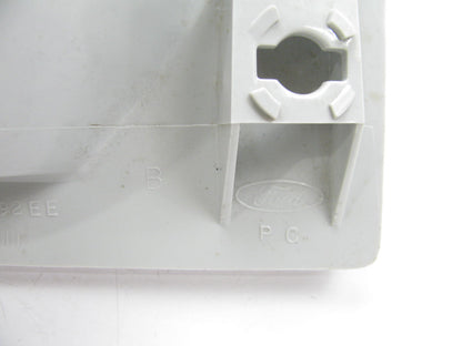 NEW - BUT SCRATCHED - OUT OF BOX OEM Ford F2UZ-13007-A Right Headlight Head Lamp