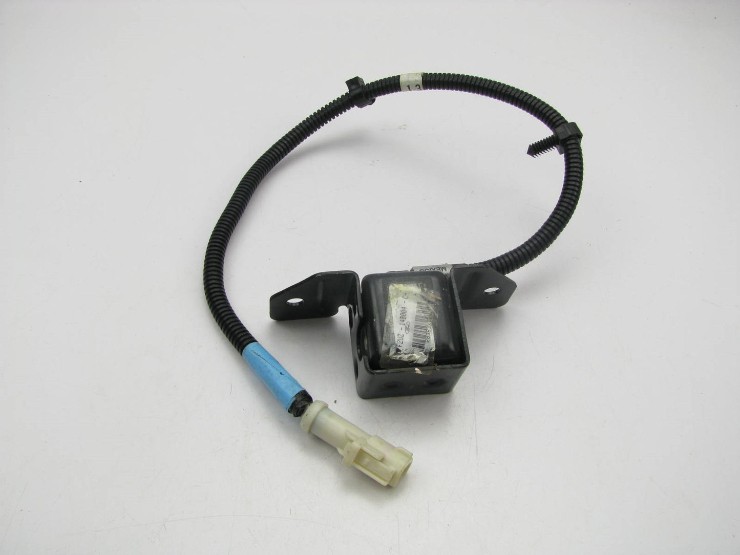 NEW - OUT OF BOX - FRONT CENTER SRS Crash Impact Sensor 92-94 Ford Econoline