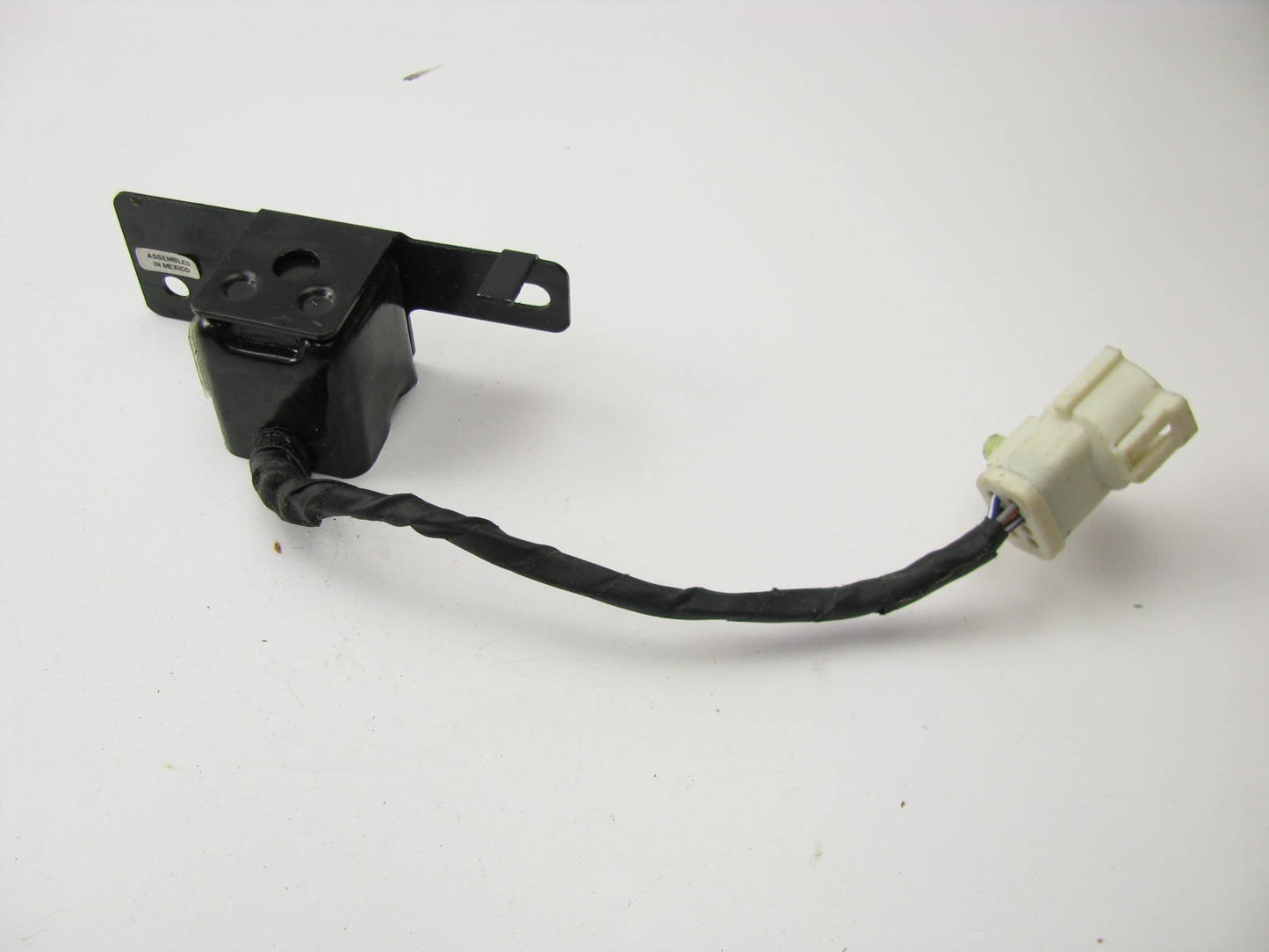 NEW - OUT OF BOX OEM Ford F2ZB-14B007-BA Rear SRS Crash Sensor 90-93 Mustang