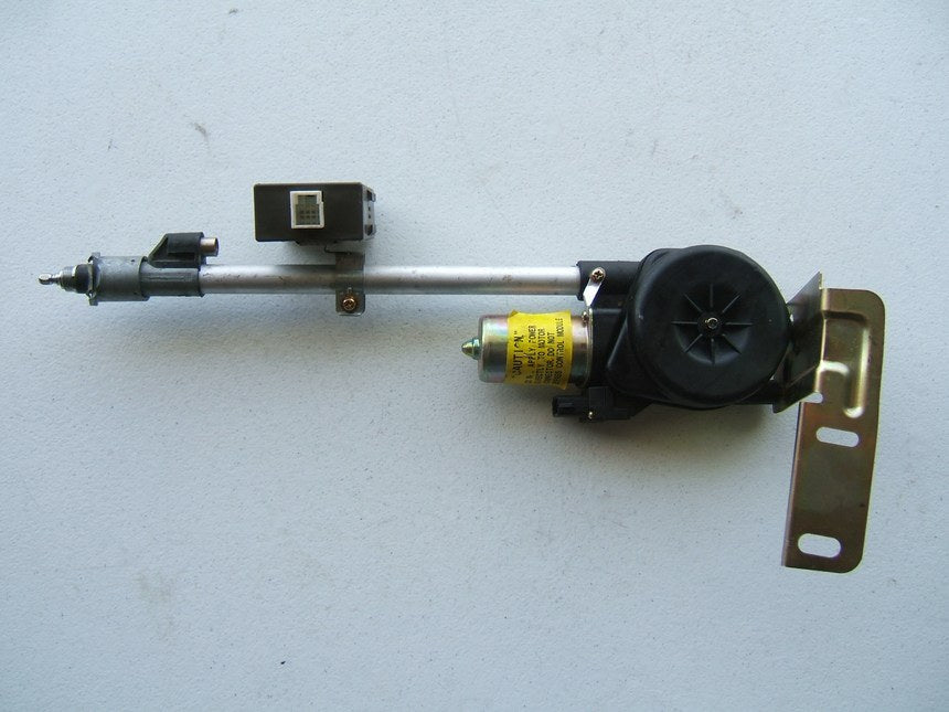 NEW - OUT OF BOX - OEM Ford F30F-19A018-AB Power Antenna - 1990-94 Continental