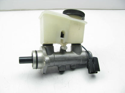 OUT OF BOX - REMAN. OEM Ford F32Z-2140-AX Brake Master Cylinder 1993-1996 Probe