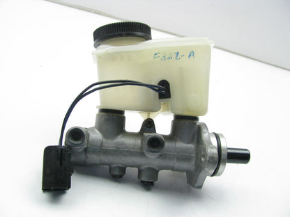 OUT OF BOX - REMAN. OEM Ford F32Z-2140-AX Brake Master Cylinder 1993-1996 Probe