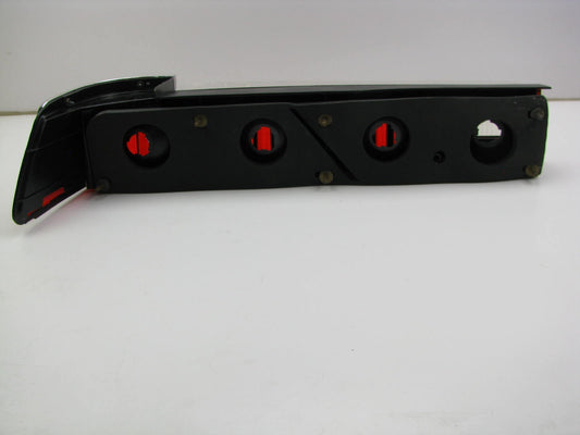 NEW - OUT OF BOX - OEM Ford F33B-13440-AA Right Passengers Side Tail Light Lamp