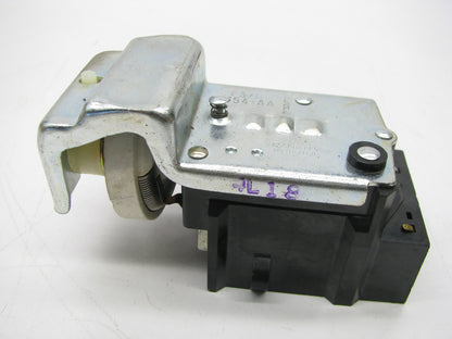 NEW - OUT OF BOX F37B-11654-AA Headlamp Headlight Switch 1993-1994 Ford Explorer