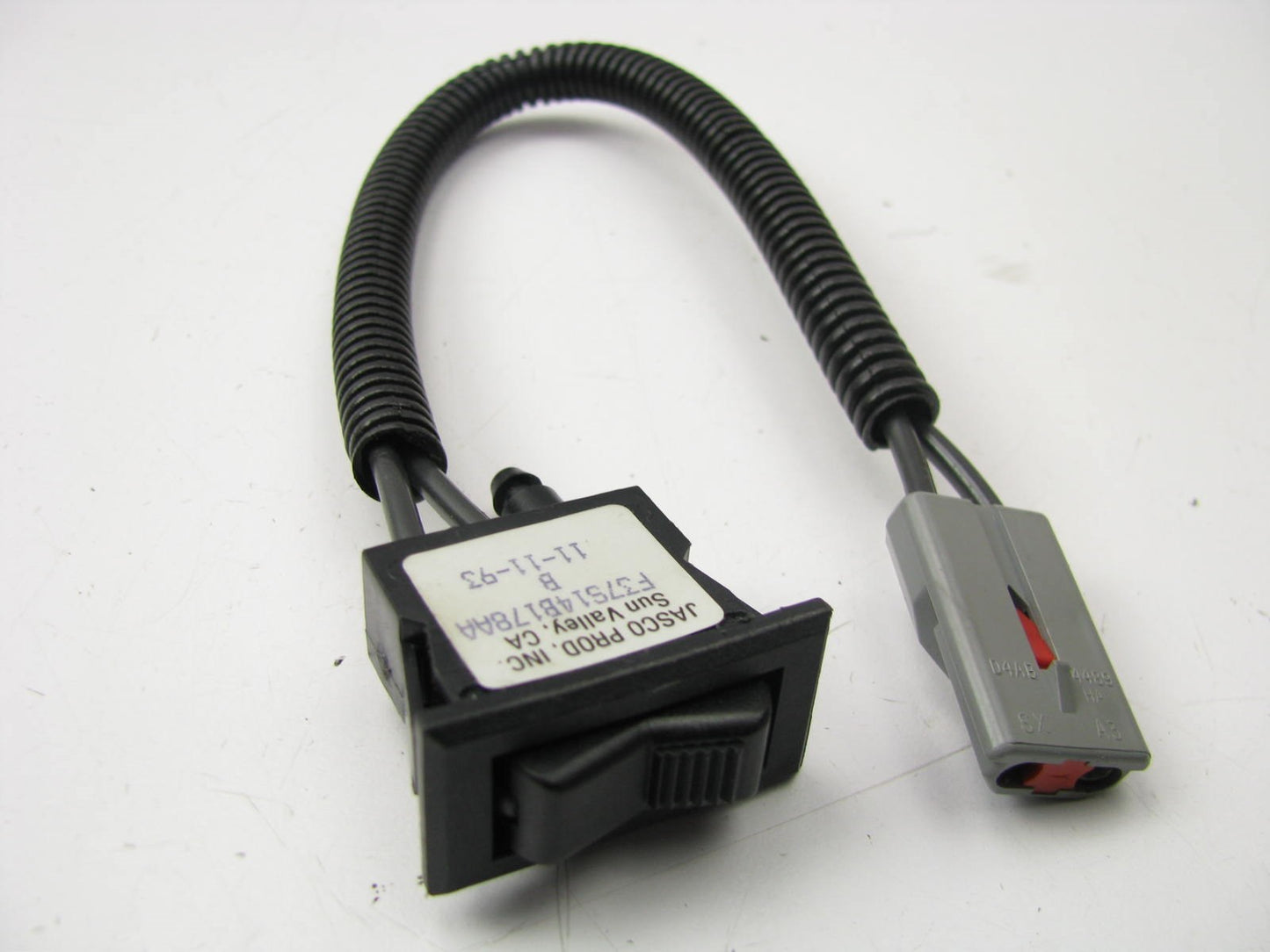 NEW - UNBOXED OEM - F37S14B178AA Ford Bucket Seat Lumbar Adjustment Switch
