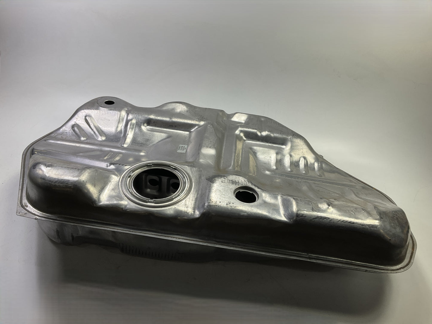 Some Dents On The Bottom, See Photos - F39G Fuel Gas Tank