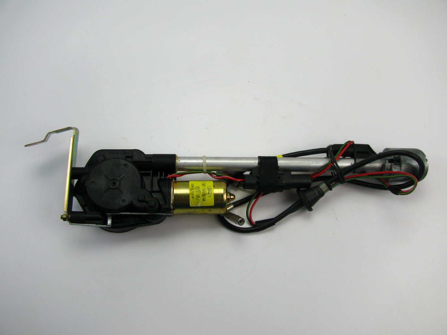 NEW - OUT OF BOX - OEM 93-97 Ford Crown Victoria Power Antenna # F3AF-19A018-AA